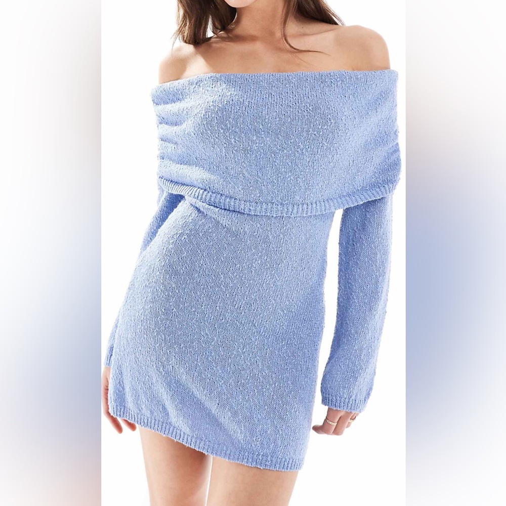 NWT Off-Shoulder Long Sleeve Light Blue Knit Mini Dress